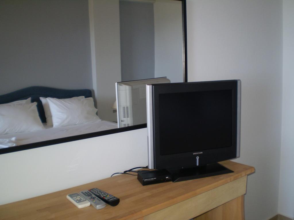Athena Hotel Milopotamos (Kythira) Quarto foto